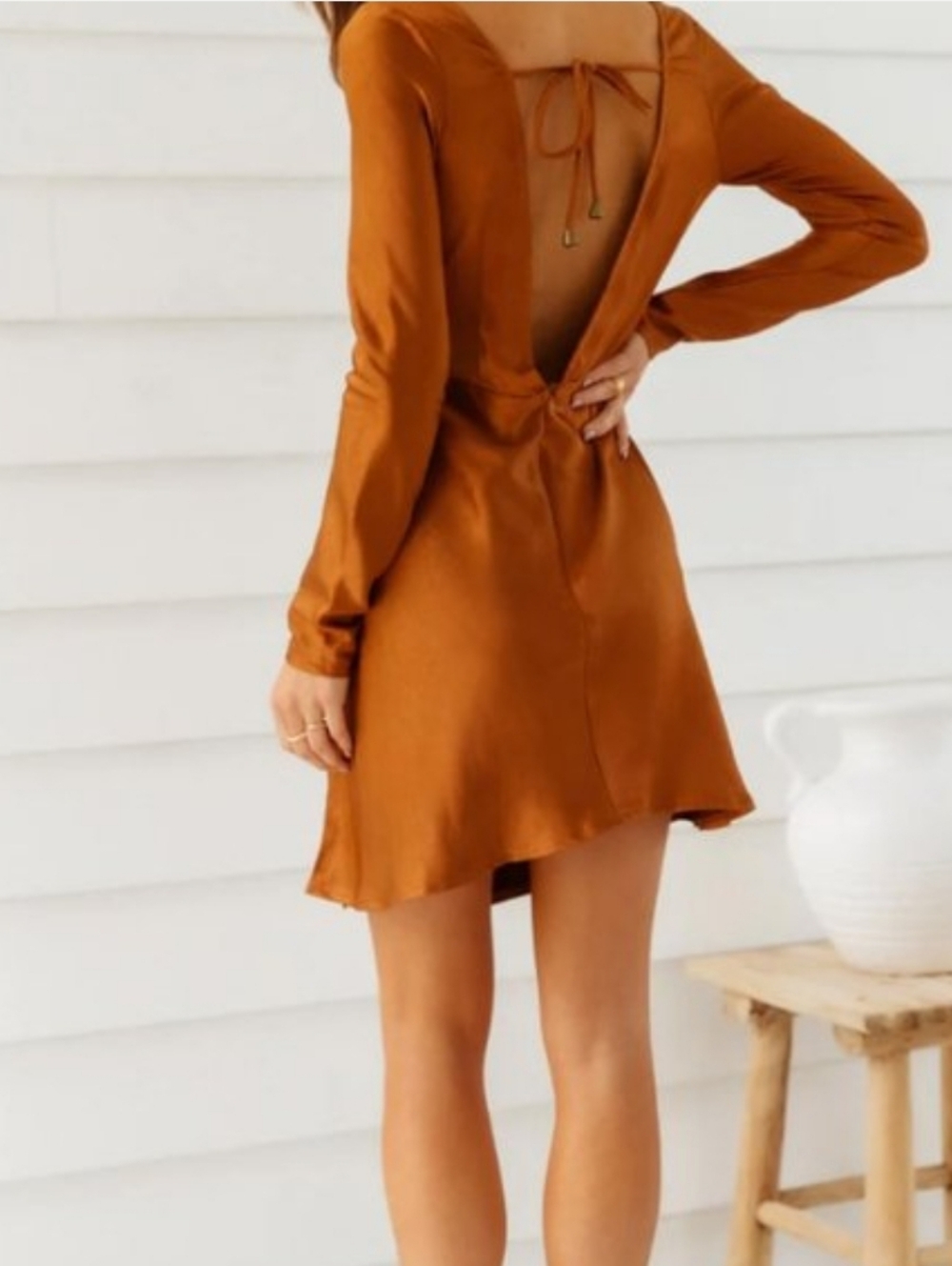 NWT Hello Molly Expressed Permission Long Sleeve Low Back Dress Chocolate Size 8 - Picture 2 of 13